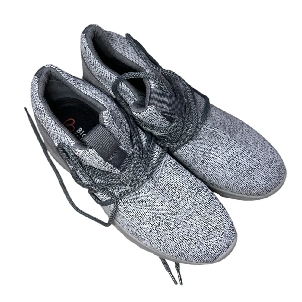 NEW Blondo Selina Waterproof Sneakers in Gray - Size 8 - Picture 2 of 7